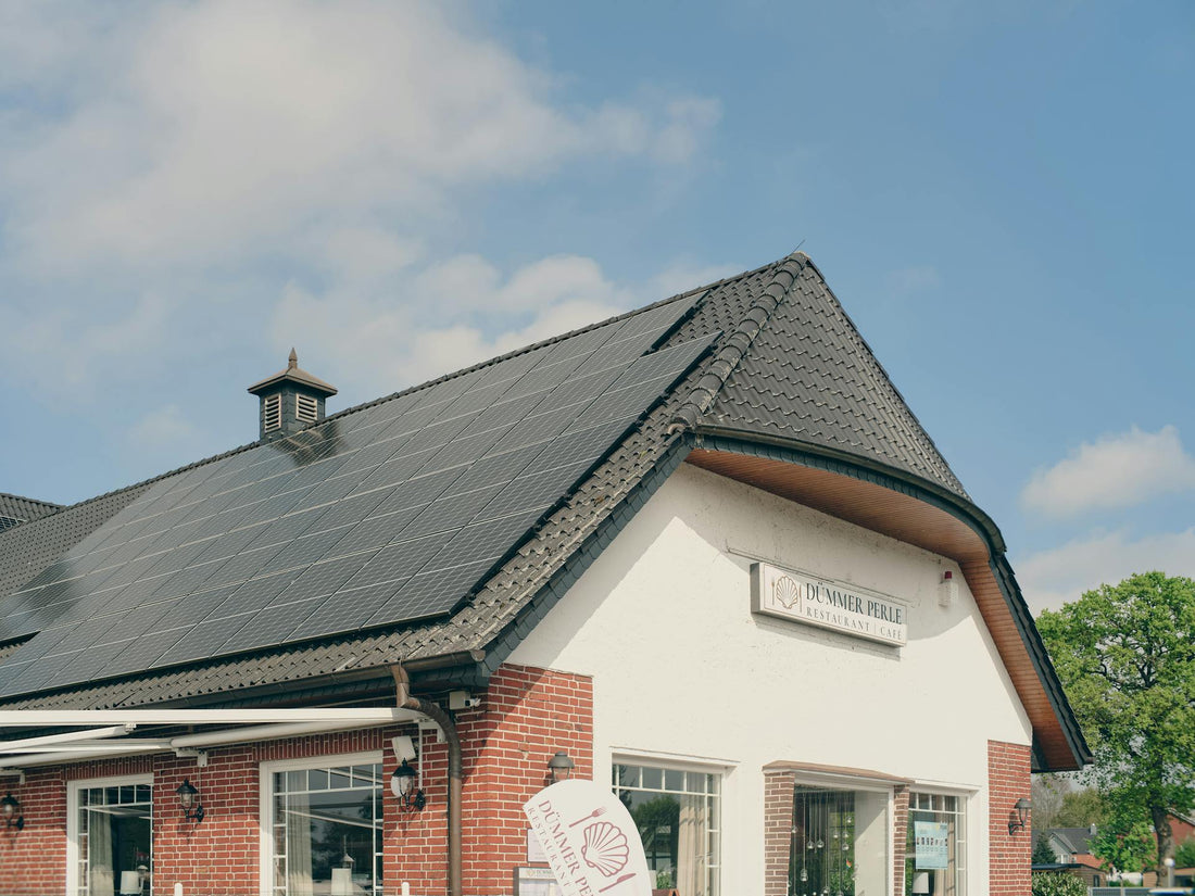 Photovoltaik 2026 – Der ultimative Guide zu Kosten, Förderung und Rendite